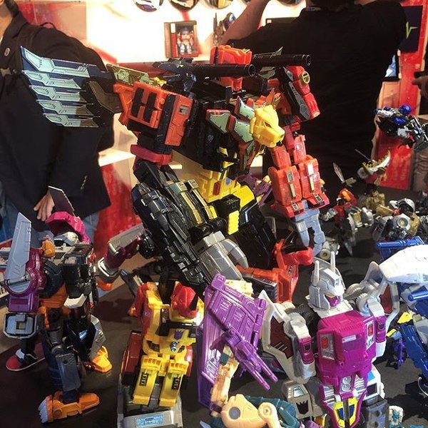 Toy Fair 2018   PREDAKING REVEALED   Generations Power Of The Primes Showroom Photos 07 (50 of 194)